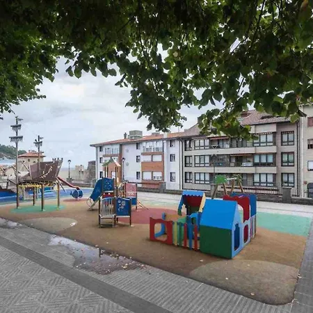 Lur Apartman