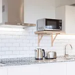 Apartment Lur *