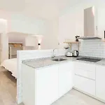 Lur Apartmán