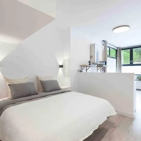 Apartment Lur