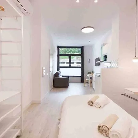 Apartment Lur